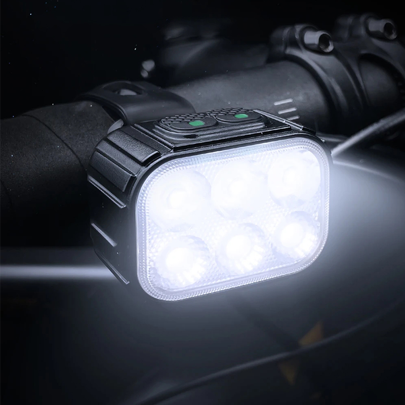 6LED自転車リアライト1100mAh自転車フロントライトL - Cycling Gear Charging Station のレビューと価格