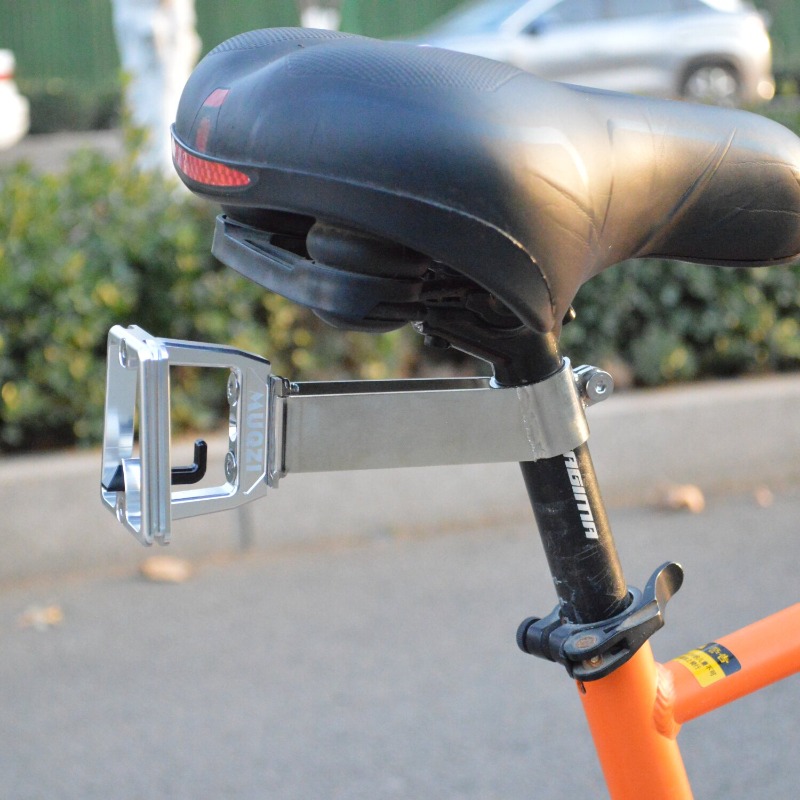 軽量自転車豚鼻変換フレームステンレス鋼一体型頑丈耐久性自転車 - Bike Cargo Rack のレビューと価格